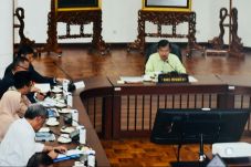 Gelar Rakor, JK Bahas...