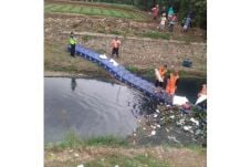 Bayi Membusuk Ditemukan...