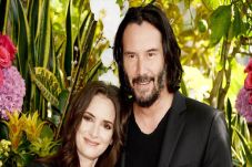 Keanu Reeves: Winona...