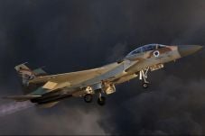 Horor, Kanopi Jet Tempur...