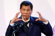 Hambat Pekerjaan, Duterte...