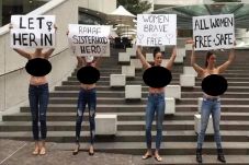 Dukung Gadis Saudi Pencari...