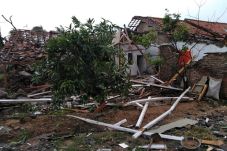 Puting Beliung Terjang...