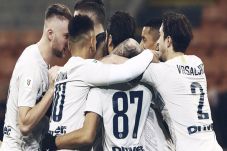 Menang Besar, Inter...