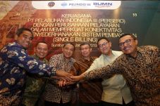 Pelindo III Pangkas...