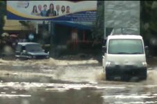 Saluran Primer Tersumbat,...