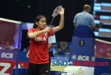Gregoria Bentrok Ratchanok...