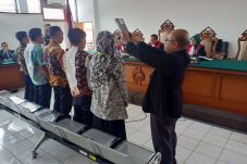 Kasus Proyek Meikarta,...