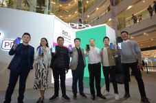 Akhirnya Oppo R17 Pro...