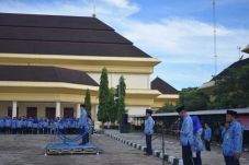 Kepercayaan Publik kepada...