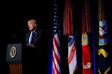 Trump Ingin Rudal Musuh...