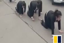 Perusahaan China Hukum...
