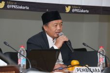 Satpol PP Diserang PKL...