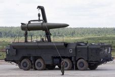 AS Desak Rusia Hancurkan...