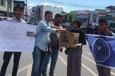 Bantu Salsabillah, Mahasiswa...
