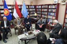 Palestina Memulai Kepemimpinan...
