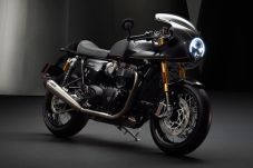 Triumph Siap Hadirkan...