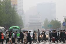 Korea Selatan dan China...
