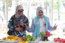 Nur Asia Uno Ajak Emak-emak...