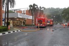 Kebakaran Gedung AP...