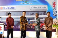 Perkuat Jaringan, Suzuki...