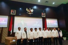Cari Bibit Unggul, Turnamen...