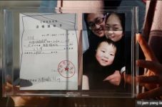 China Penjarakan Pengacara...