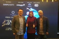 Obati Rasa Rindu Penggemar,...