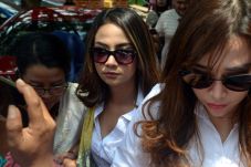 Vanessa Angel Resmi...
