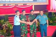Gelar Rapim, Panglima...