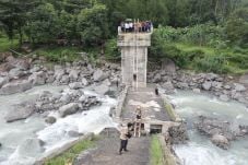 Jembatan Kali Keruh...