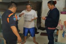 Napi Kendalikan Bisnis...