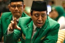 Soal Video Mbah Moen,...