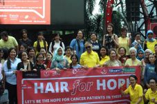Lewat Potongan Rambut,...