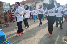 Lewat Senam Zumba, Caleg...