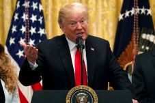 Trump: Penyelundup Bawa...