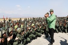 AS Ancam Invasi Militer,...