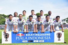Catat, Laga Persib vs...