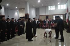 Bupati Bandung Barat...
