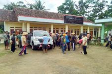 CSR Hutama Karya Hadir...