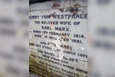 Brutal, Makam Karl Marx...