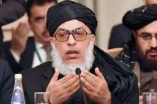 Taliban Tuntut Konstitusi...