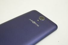 Advan Smartphone Tegaskan...