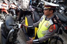 Motor yang Dirusak Pelanggar...