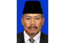 Ferrial Sofyan Dicopot,...