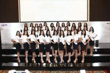 Miss Indonesia Akan...