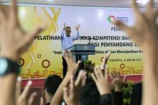 Perangi Kemiskinan melalui...