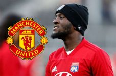 Duo Manchester Bertarung...
