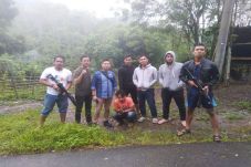 Polisi Bekuk Pembunuh...