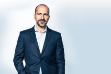 Bagaimana Dara Khosrowshahi...